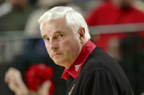 Bobby-Knight-19401025-20231101IndianaCoach600x400