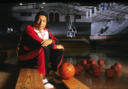 JimValvanoNCStateU-2InTrackSuitOnCourt19460310-19930428